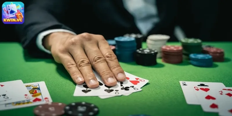 Cách chia bài tấn đúng cách để tránh gian lận