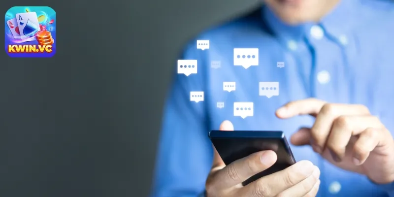 Đội ngũ hỗ trợ cổng game phản hồi tức thì qua chat trực tuyến