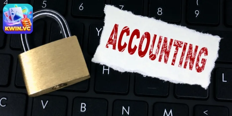 Tạm khóa tài khoản thay vì xóa giữ dữ liệu an toàn